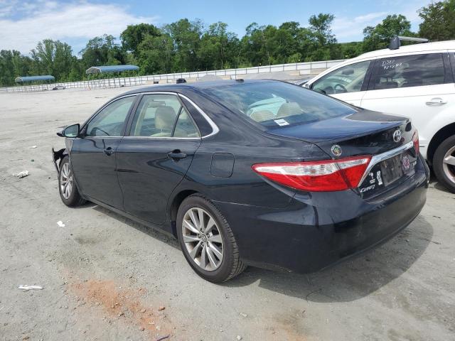 Vin: 4t1bf1fk2hu697256, lot: 57356845, toyota camry le 20172