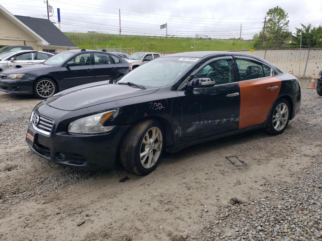 NISSAN MAXIMA S