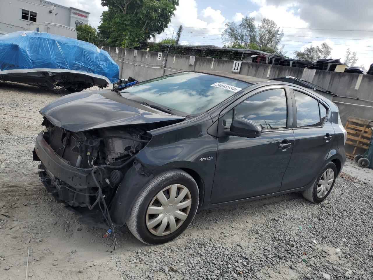 TOYOTA PRIUS C