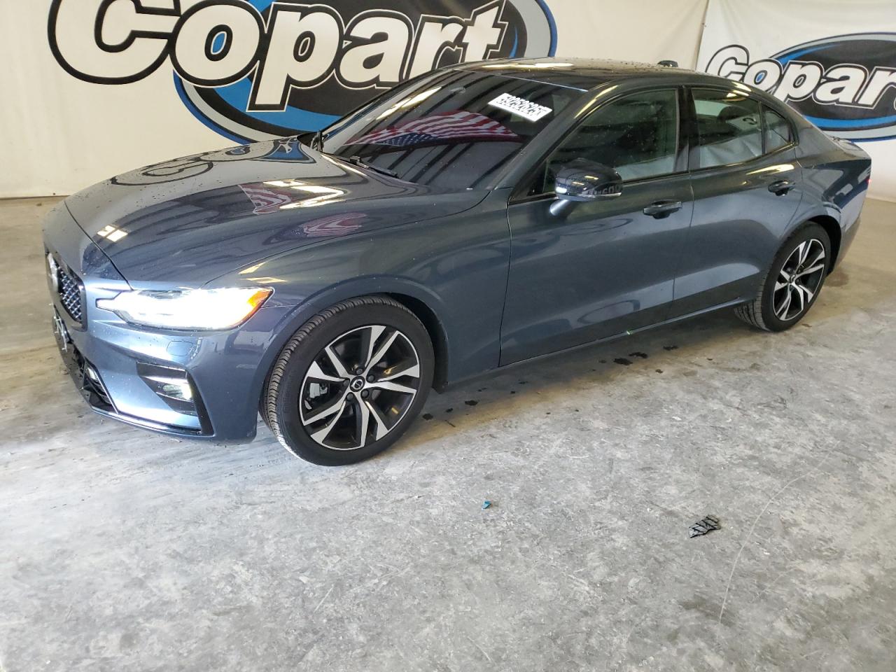 VOLVO S60 CORE