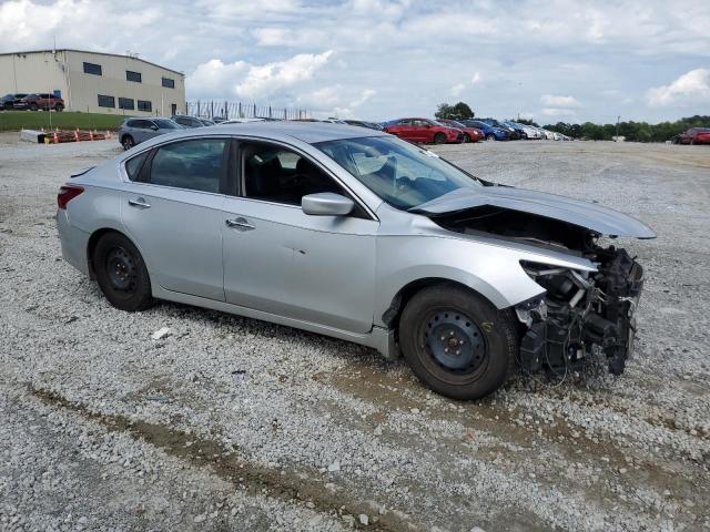 Vin: 1n4al3ap9jc123035, lot: 57220585, nissan altima 2.5 20184