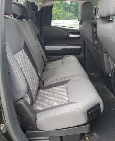2018 TOYOTA TUNDRA DOU 5TFUM5F17JX079002