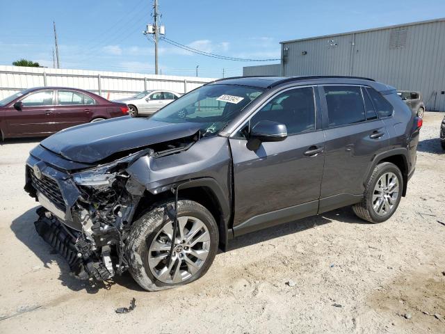 Vin: 2t3c1rfv8rc264224, lot: 55252045, toyota rav4 xle premium 2024 img_1