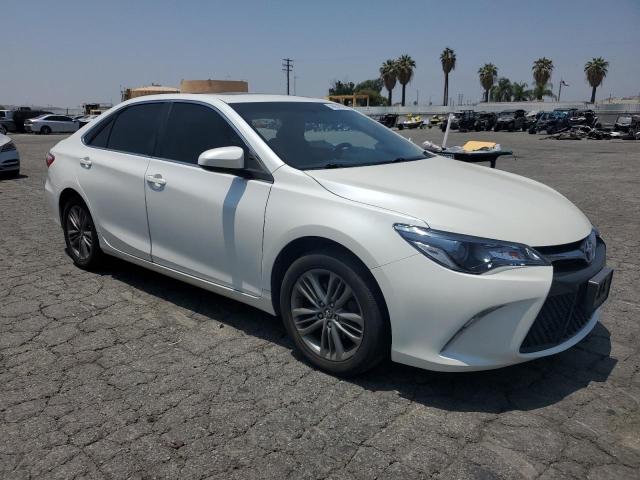 Vin: 4t1bf1fk4hu388551, lot: 60897735, toyota camry le 20174