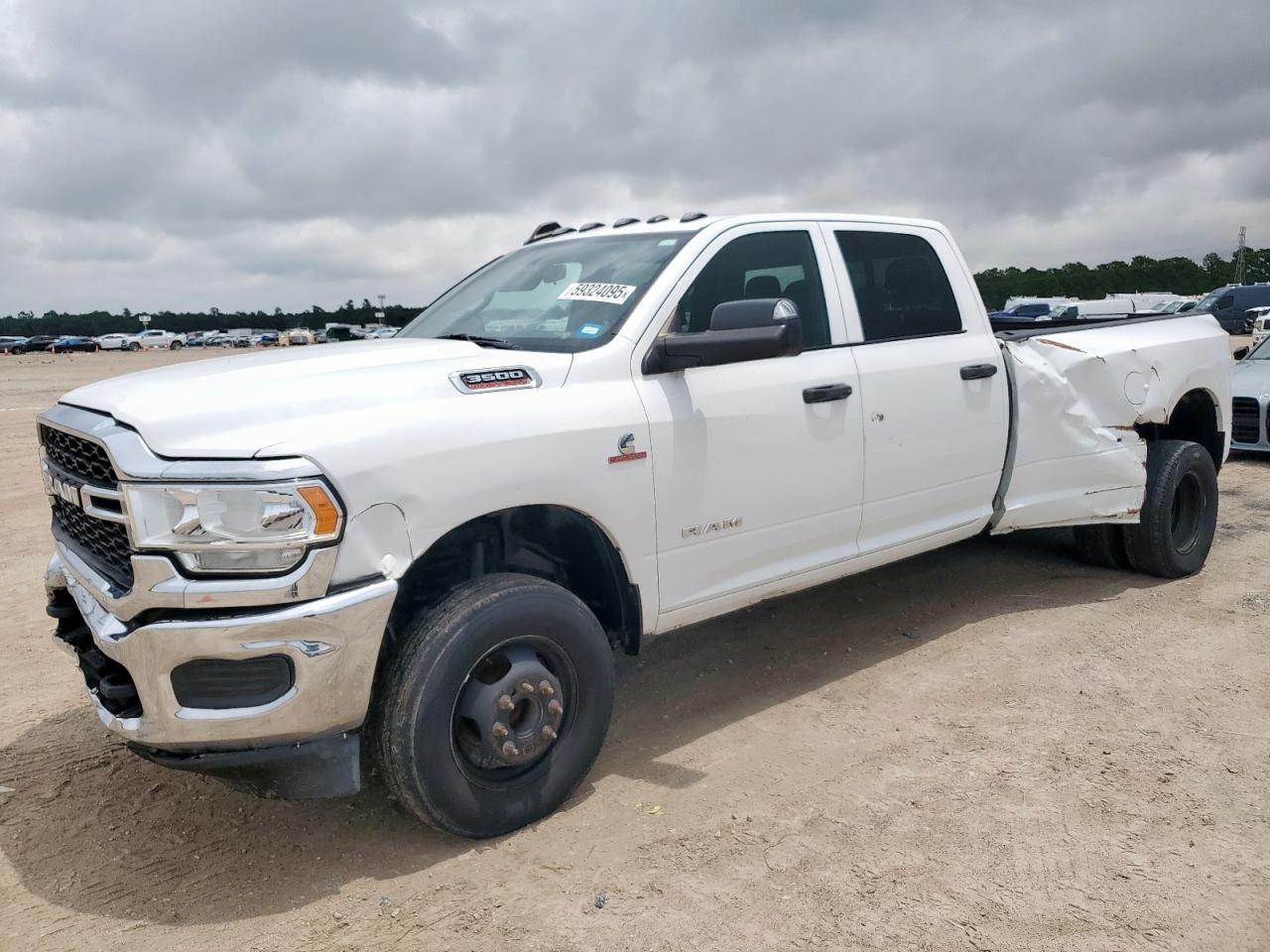 RAM 3500 TRADESMAN