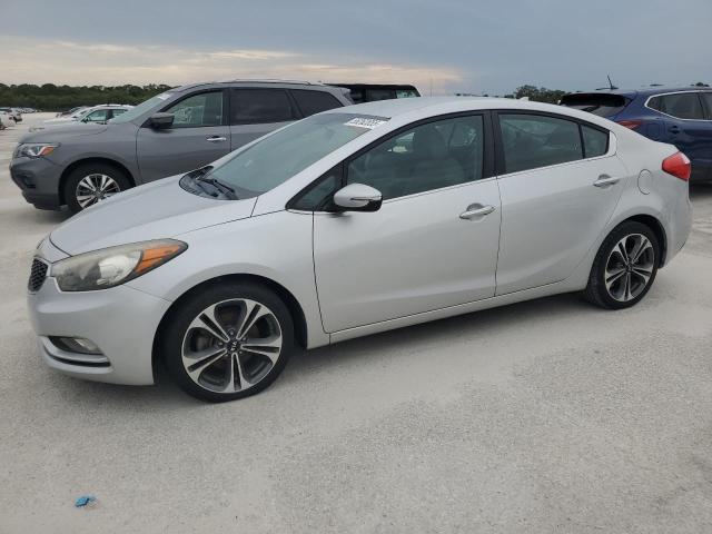 KIA FORTE EX