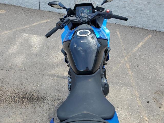 2024 SUZUKI GSX800 F JS1EM13B7R7103024