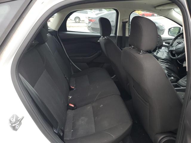 2015 FORD FOCUS SE - 1FADP3K23FL223868