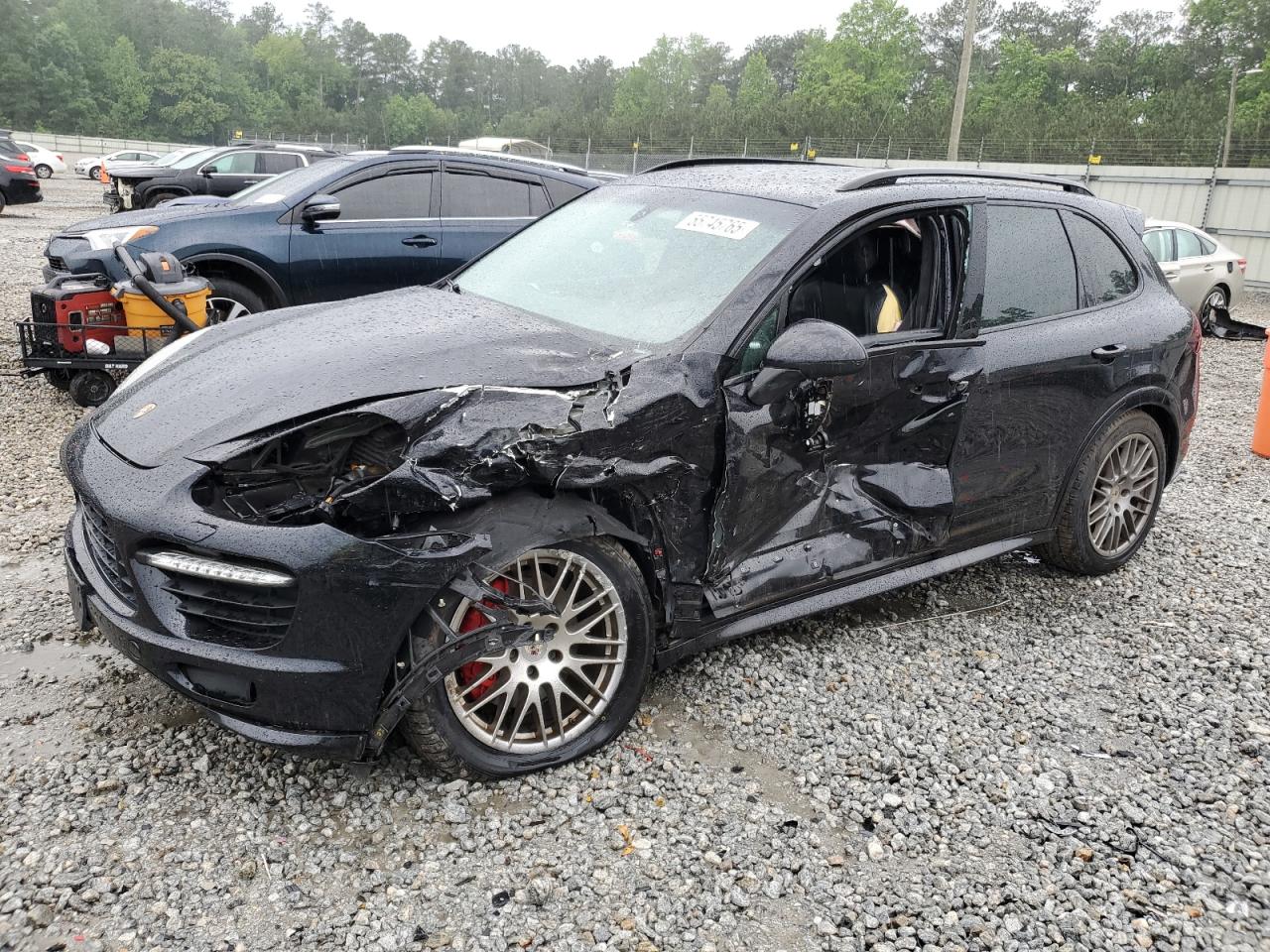 PORSCHE CAYENNE GTS