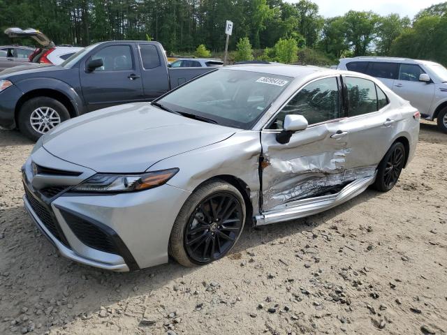 TOYOTA CAMRY XSE