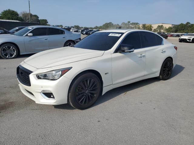 INFINITI Q50 LUXE
