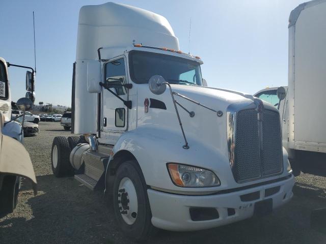 KENWORTH T660 2013 white tractor diesel 1XKAA48X9DJ354940 photo #1