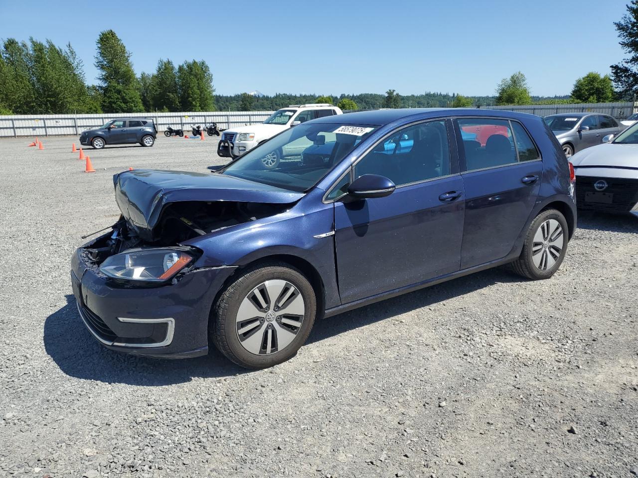 VOLKSWAGEN E-GOLF SE