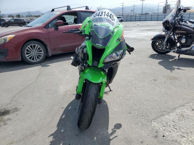 KAWASAKI ZX1002 2019 green  gas JKBZXVF14KA000330 photo #3