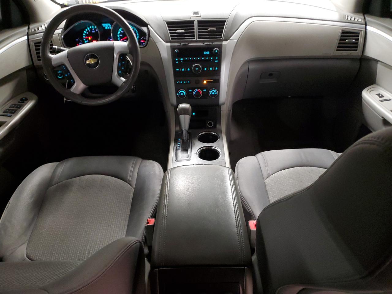 CHEVROLET TRAVERSE LT