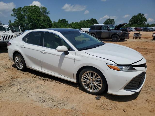Vin: 4t1bz1hk8ju018116, lot: 57332405, toyota camry xse 20184