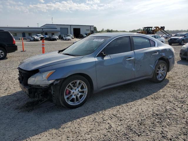 NISSAN MAXIMA S