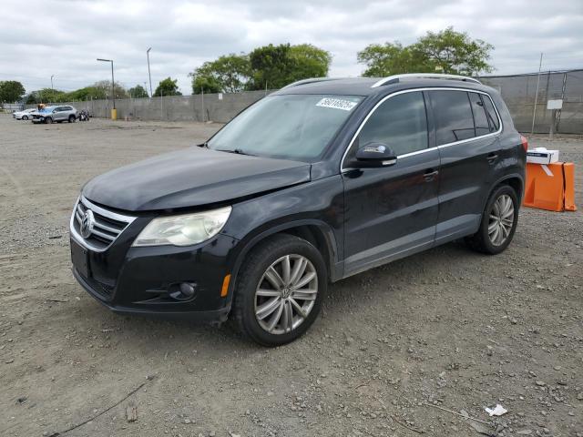 VOLKSWAGEN TIGUAN S 2011 black  gas WVGBV7AX3BW551114 photo #1