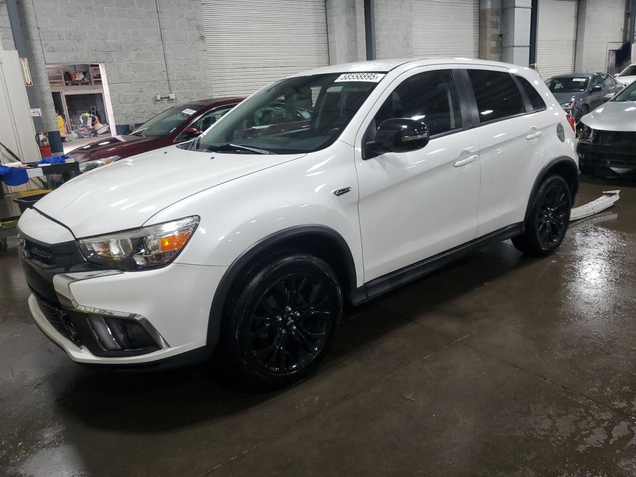 MITSUBISHI OUTLANDER ES
