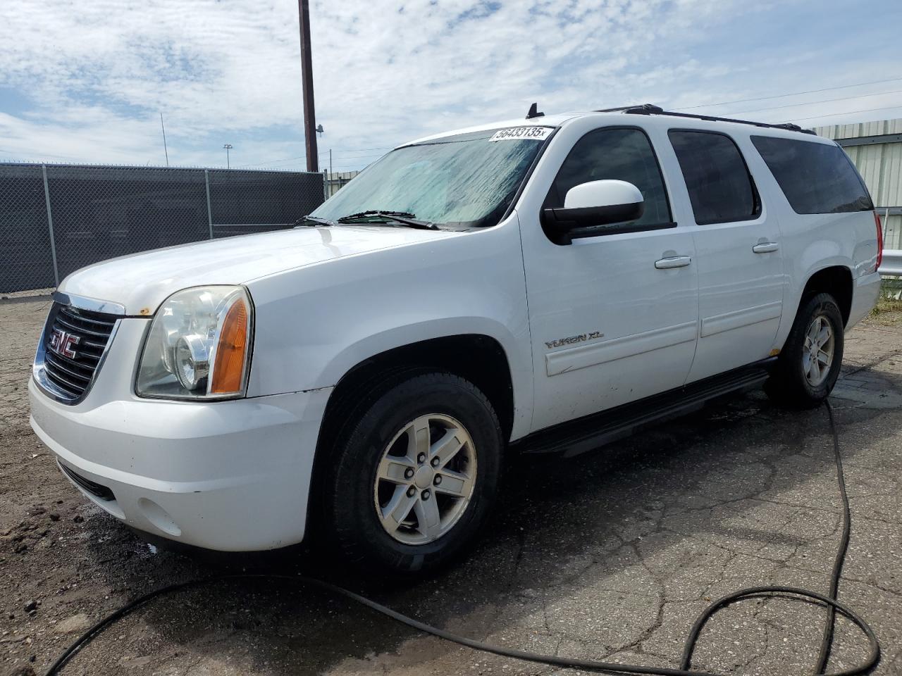 GMC YUKON C1500 SLE