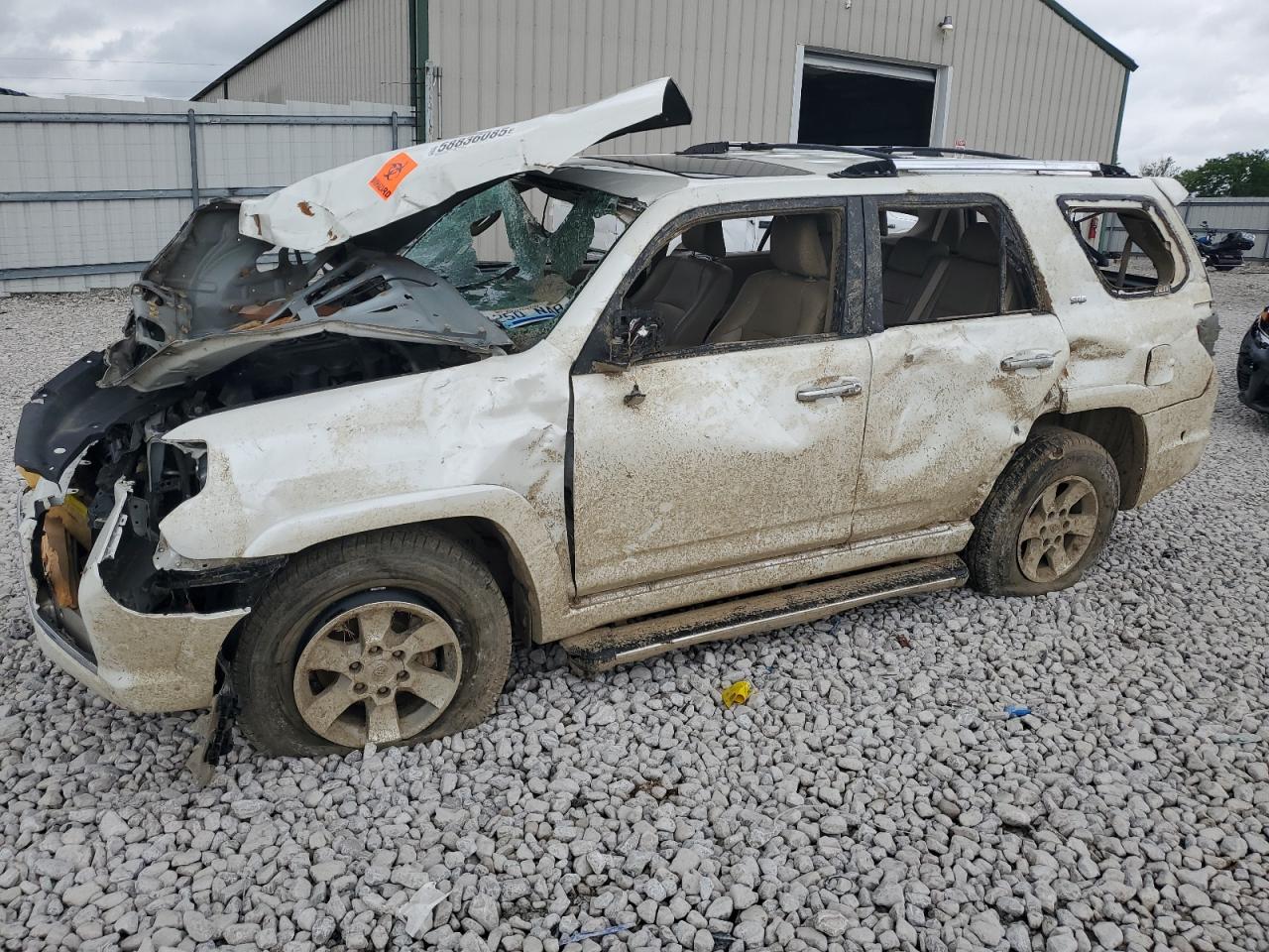 TOYOTA 4RUNNER SR5