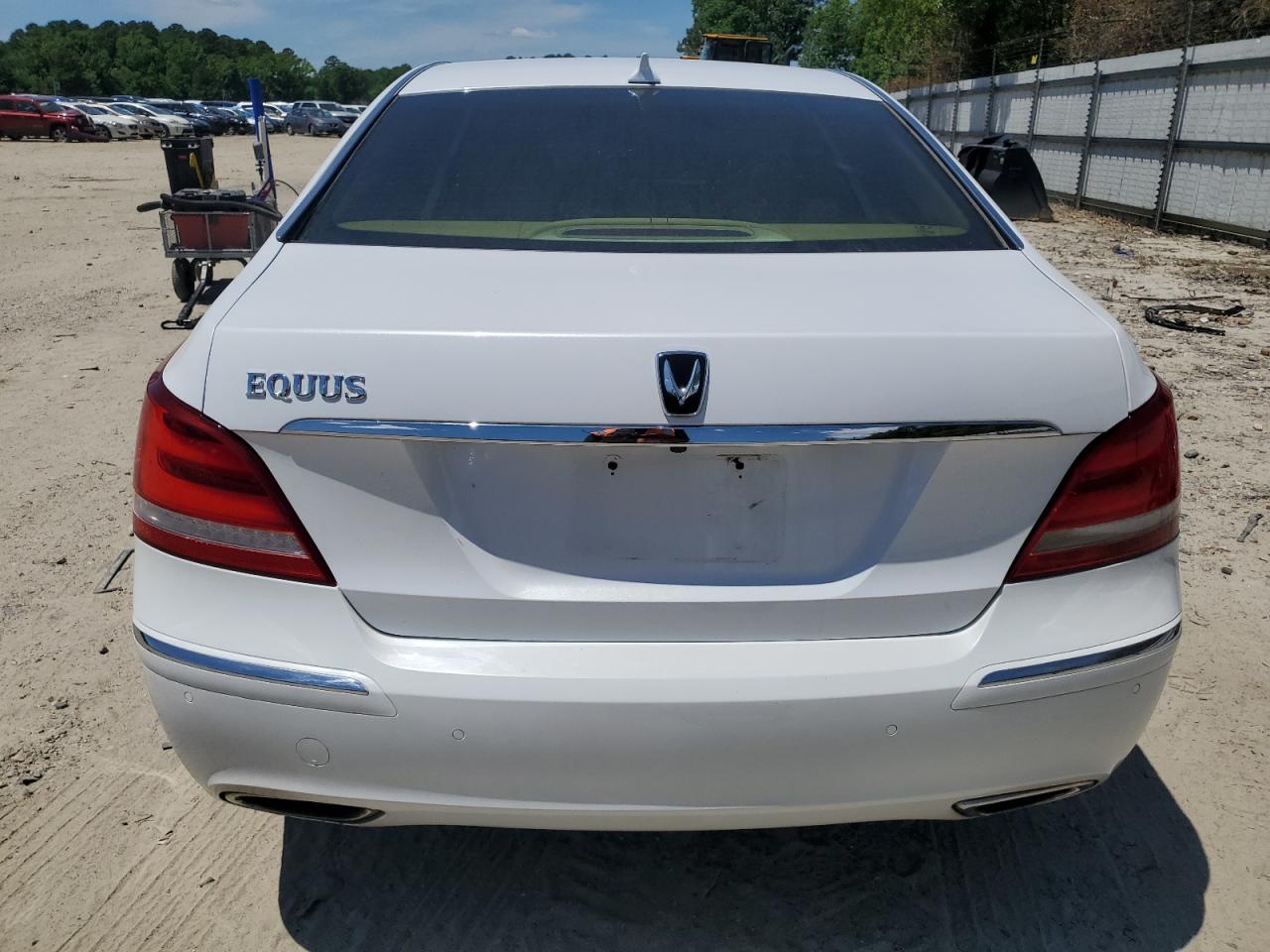 HYUNDAI EQUUS SIGNATURE