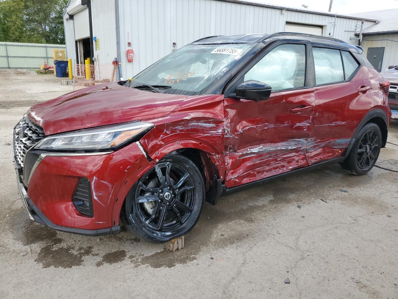 NISSAN KICKS SR
