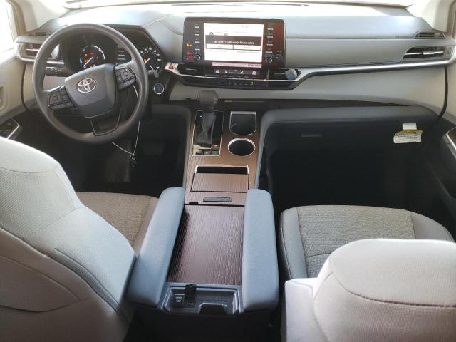 2024 TOYOTA SIENNA LE 5TDBRKEC2RS204077