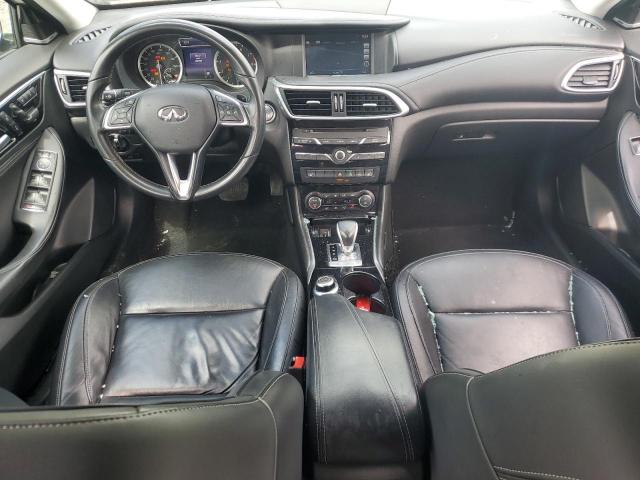 2018 INFINITI QX30 BASE SJKCH5CR3JA059176