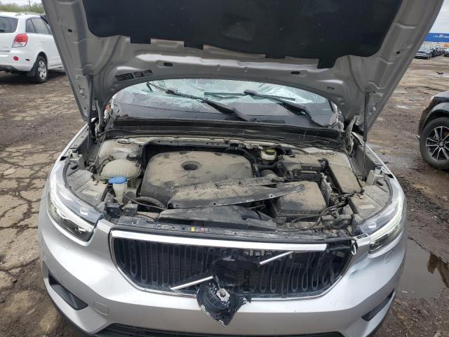 2019 VOLVO XC40 T5 MO YV4162UK3K2052284
