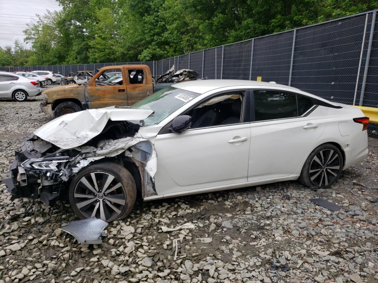 NISSAN ALTIMA SR