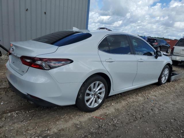 Vin: 4t1c11akxnu045085, lot: 56672865, toyota camry le 20223
