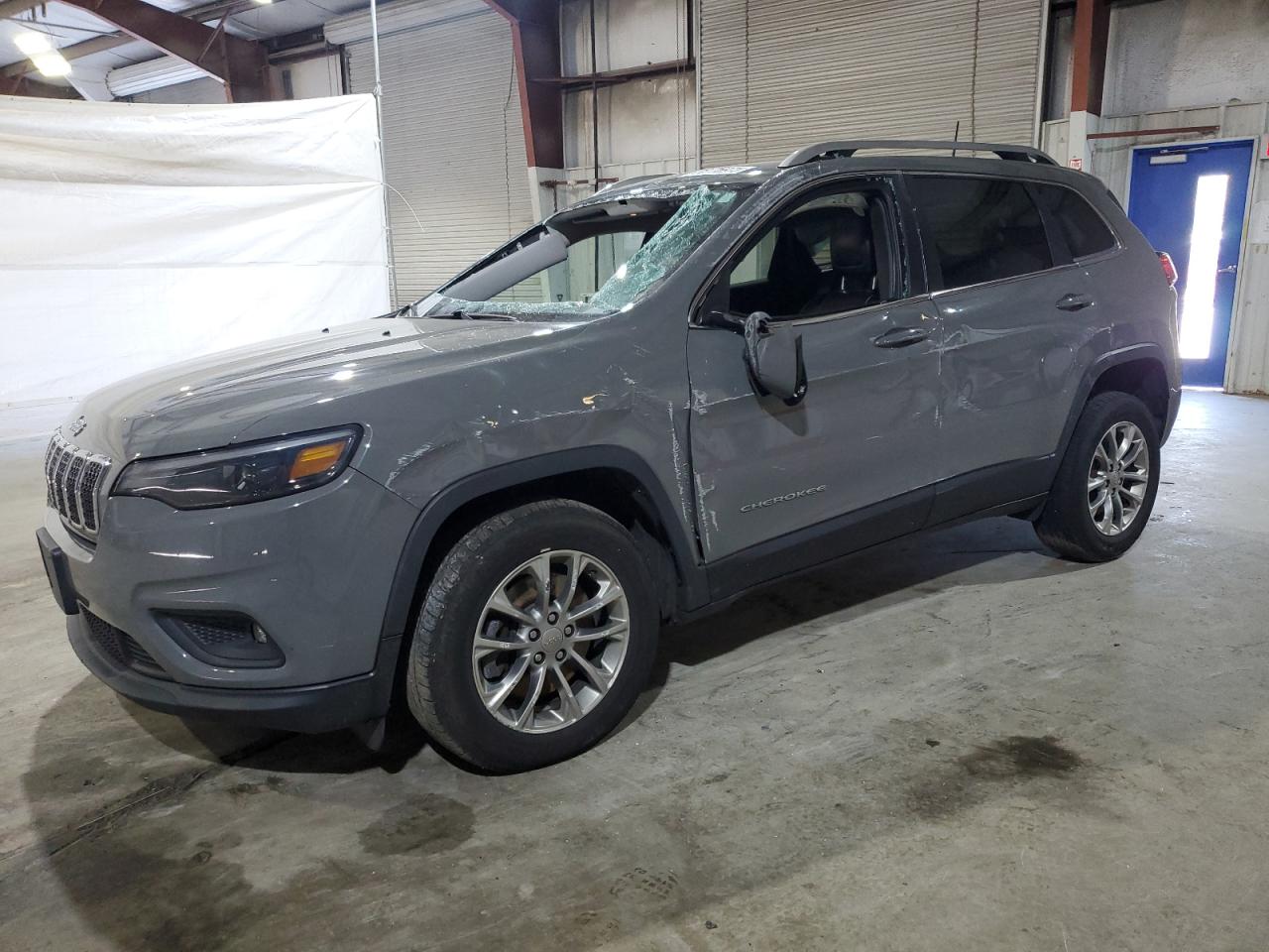 JEEP GRAND CHEROKEE LATITUDE PLUS