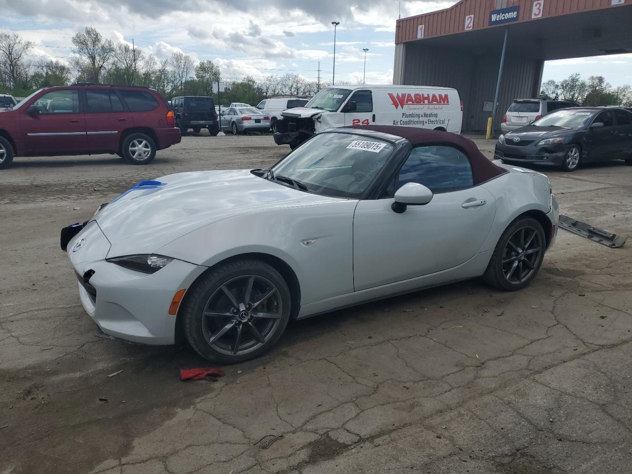 MAZDA MX-5 GRAND TOURING