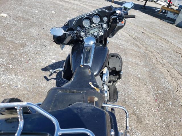 2009 HARLEY-DAVIDSON FLHTCU - 1HD1FC4199Y640695