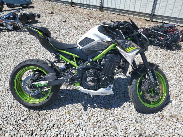 KAWASAKI ZR900 F 2021 two tone  gas ML5ZRDF10MDA46654 photo #1