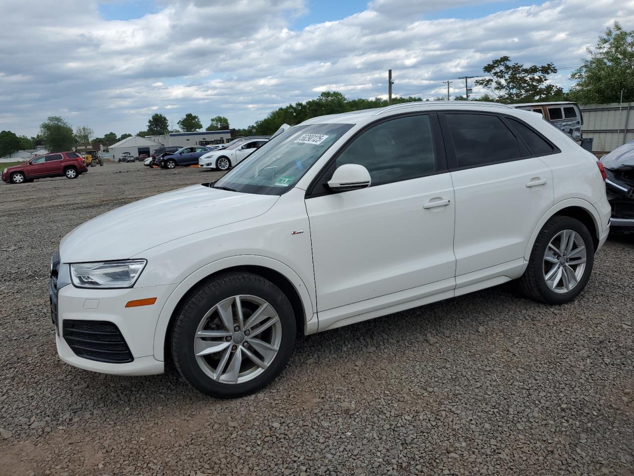 AUDI Q3 PREMIUM