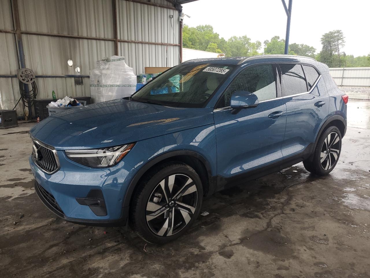 VOLVO XC40 PLUS