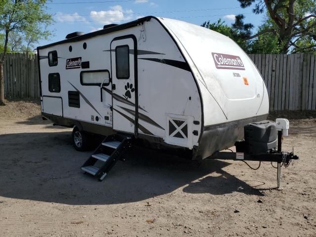 KEYSTONE TRVL TRL 2021 white   4YDT19017MM942162 photo #1