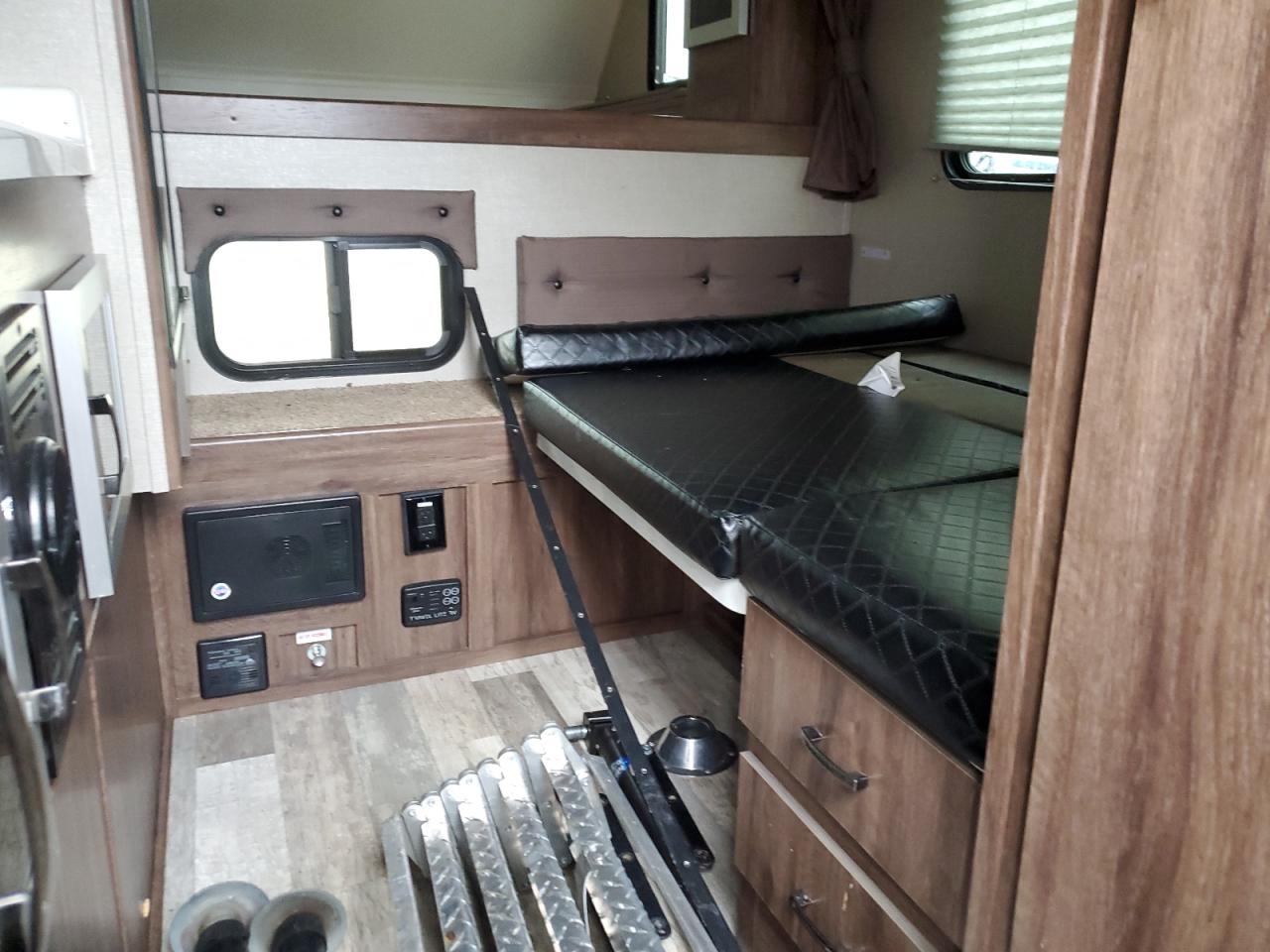 Lot #3302710009 2019 TRAVELLITE MINILITE