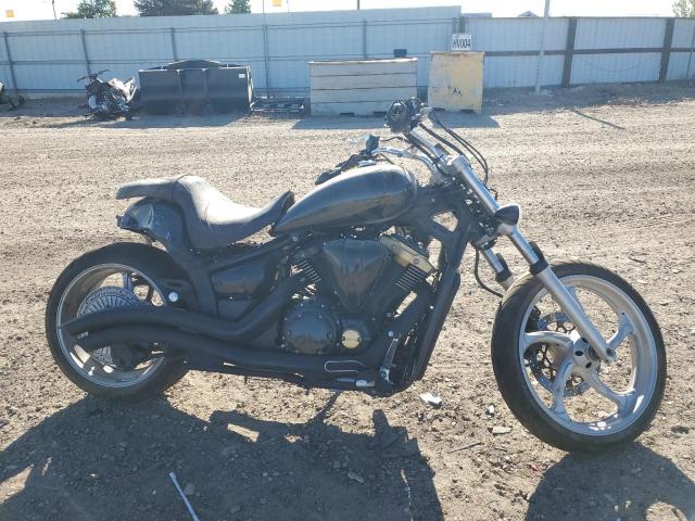 YAMAHA XVS1300 CU 2011 black  gas JYAVP33Y8BA000437 photo #1