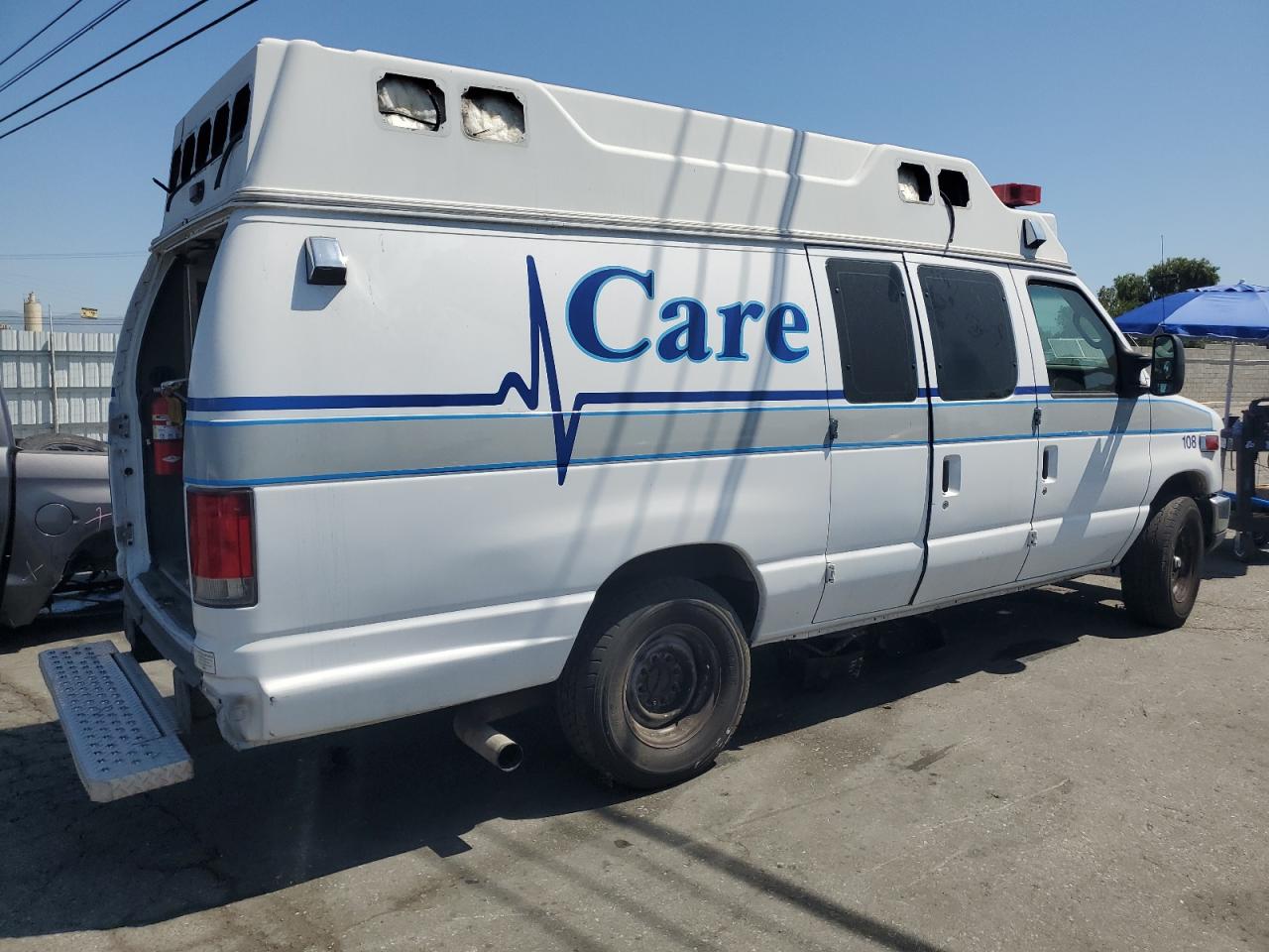 FORD ECONOLINE E350 SUPER DUTY VAN