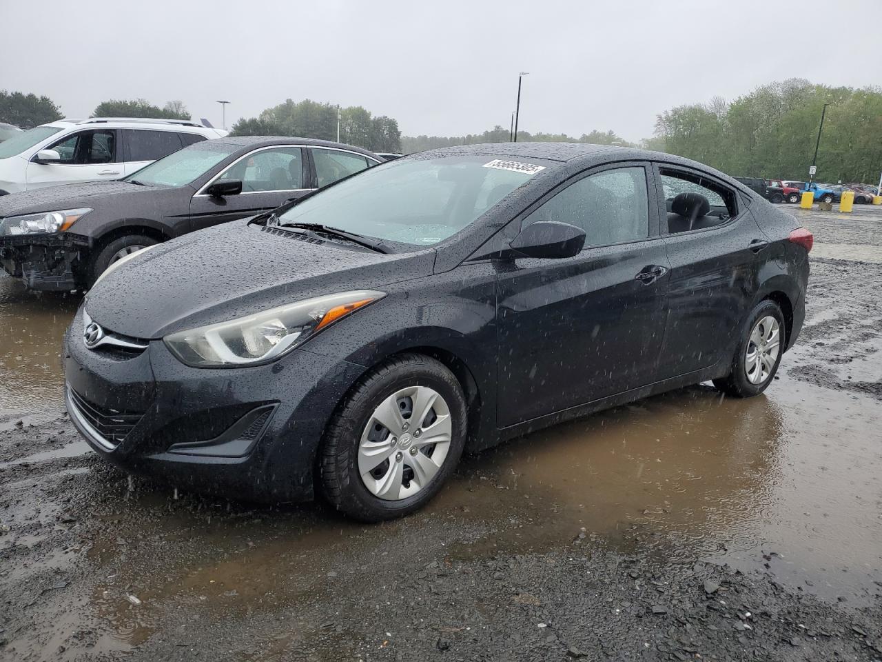 HYUNDAI ELANTRA SE