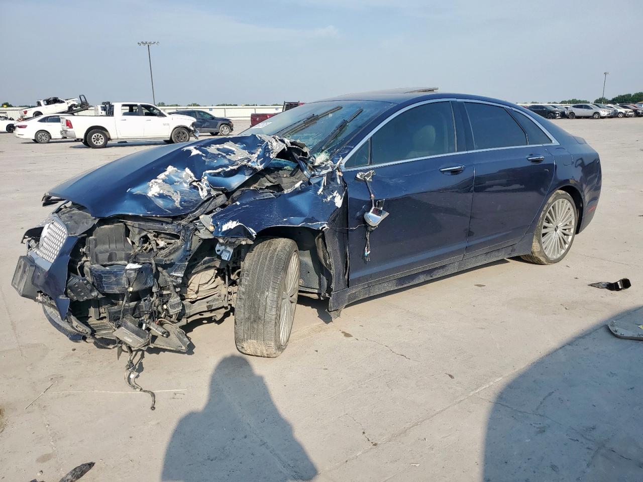 LINCOLN MKZ RESERVE