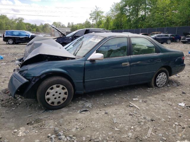 TOYOTA CAMRY CE