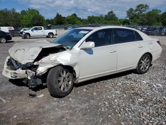 TOYOTA AVALON XL