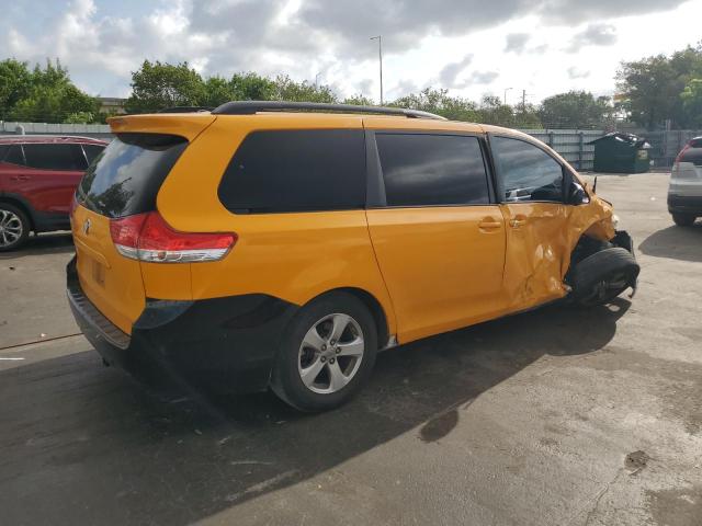 2014 TOYOTA SIENNA LE - 5TDKK3DC0ES410794