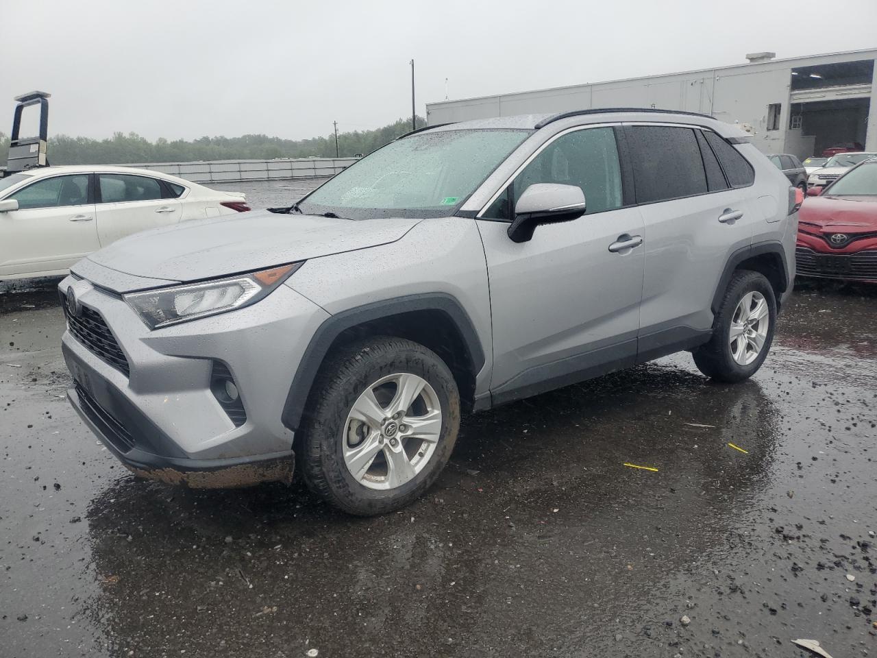 TOYOTA RAV4 XLE