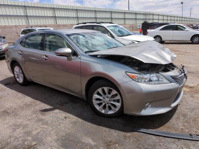 Vin: jthbw1gg2f2090005, lot: 55324045, lexus es300 300h 20154