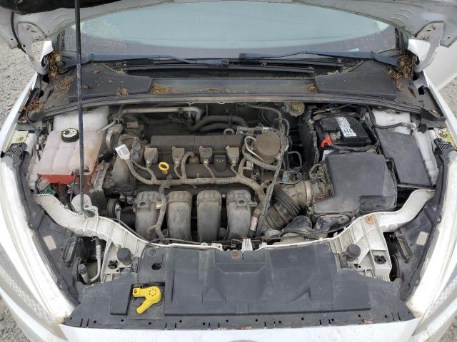 2015 FORD FOCUS SE - 1FADP3K23FL307236